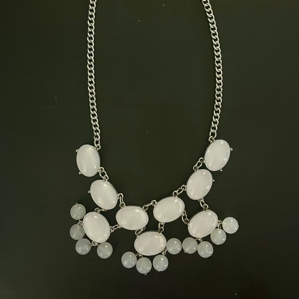NWOT- light blue bubble necklace